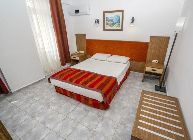 Carmen Suite Hotel