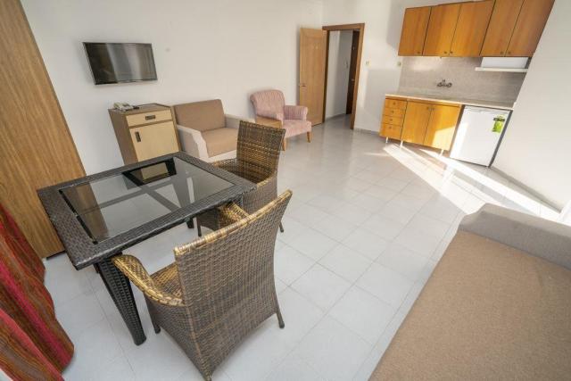 Carmen Suite Hotel