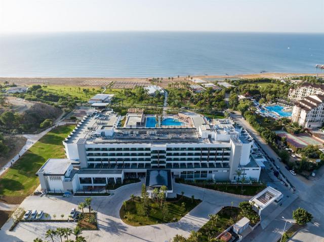 Süral Saray