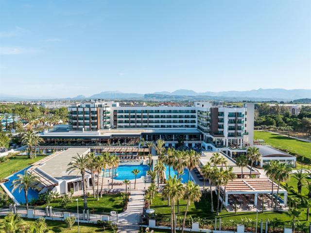 Süral Saray