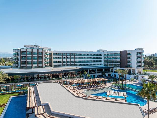 Süral Saray