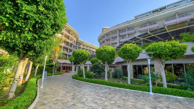 Sunmelia Beach Resort & Spa