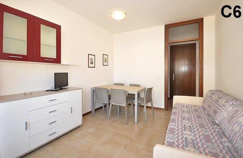 SKORPIOS_BIBIONE_08.JPG