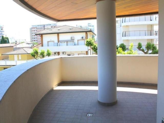 TORRE_BAHIA_LIGNANO_INTRAS_12.JPG