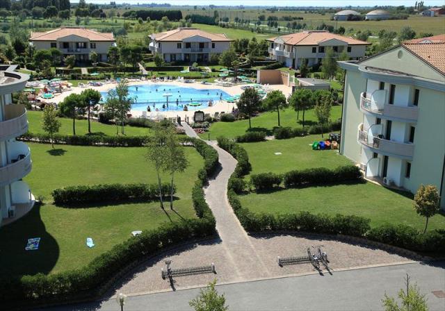 Giardini_di_altea_Lecci_03