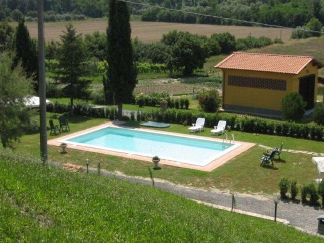 PODERE_BELLOSGUARDO_AGRITUR_01.JPG