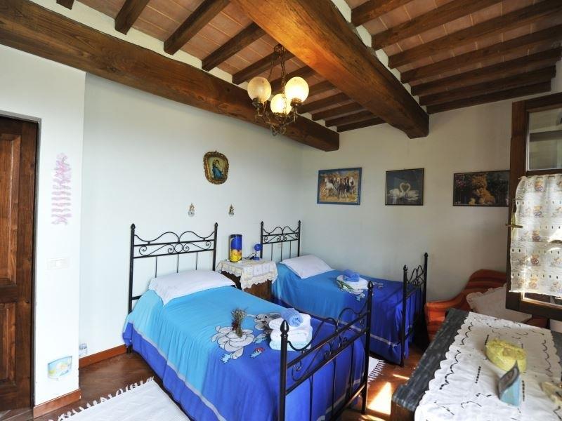 CASETTA_CILIEGI_AGRITUR_16.JPG