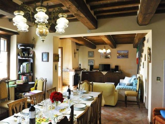 CASETTA_CILIEGI_AGRITUR_11.JPG
