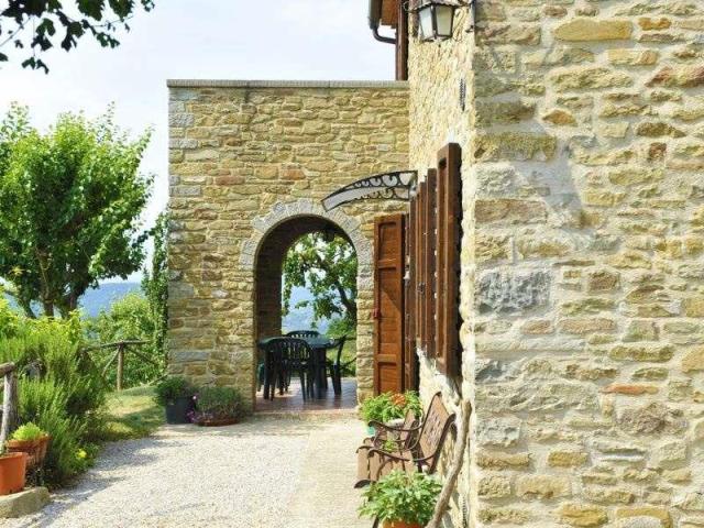 CASETTA_CILIEGI_AGRITUR_04.JPG