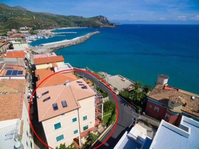 CAMEROTA_ORIZZONTI_02.JPG