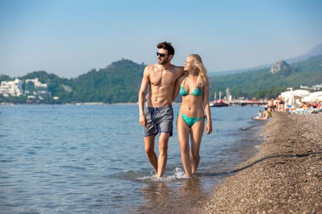 Karmir resort