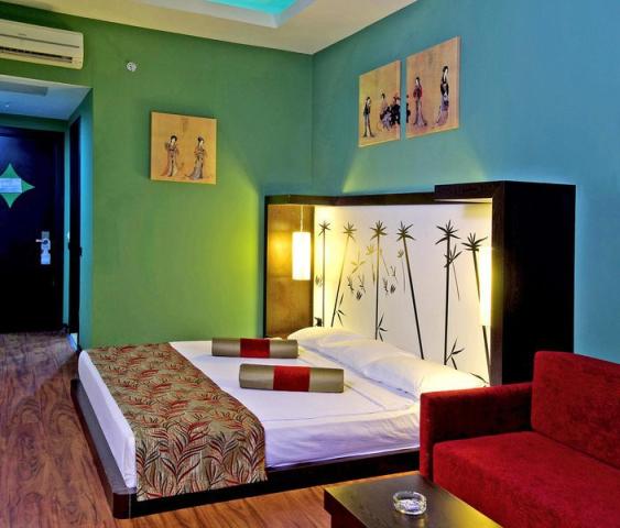 Siam Elegance Hotels & Spa