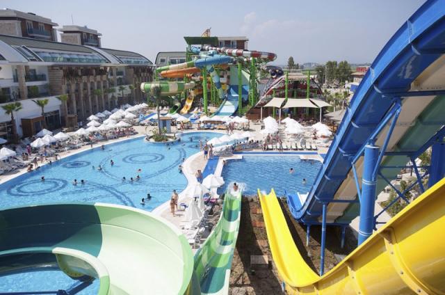 Crystal Waterworld