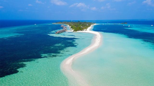 Kuredu Island Resort