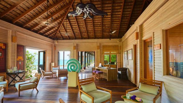 Kuredu Island Resort