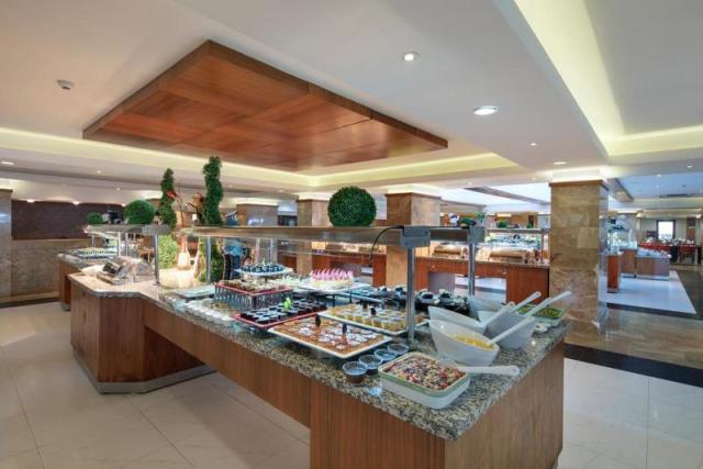 Crystal Flora Beach Resort
