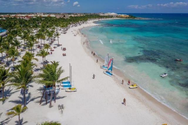 Barcelo Maya Tropical
