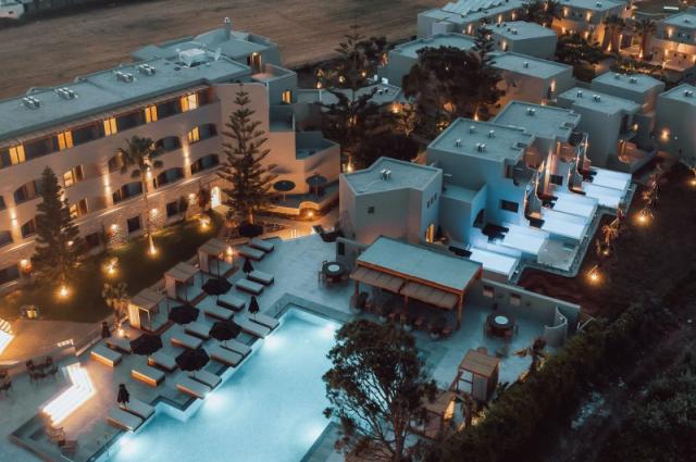 Eliros Mare Beachfront Poem
