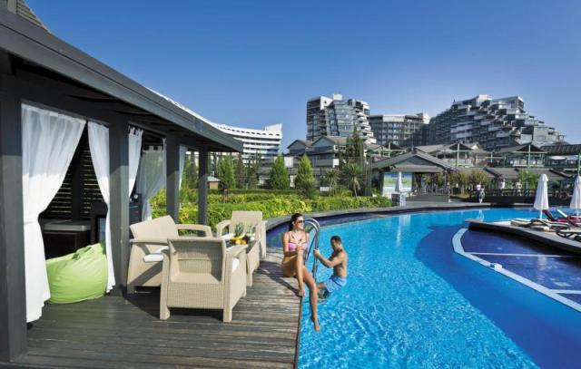 Limak Lara De Luxe Hotel & Resort