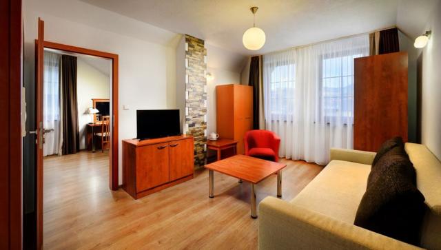 Hotel Bešeňová