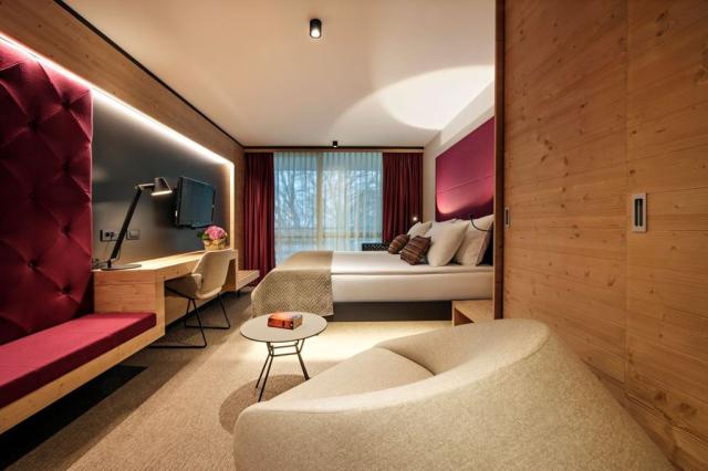 Hotel Rikli Balance (Golf), Jezero Bled, Julské Alpy, Slovinsko