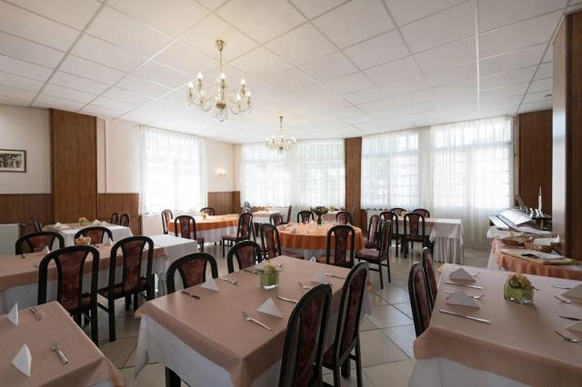 Hotel Pro Patria, Piešťany, Slovensko, Dovolená s CK 