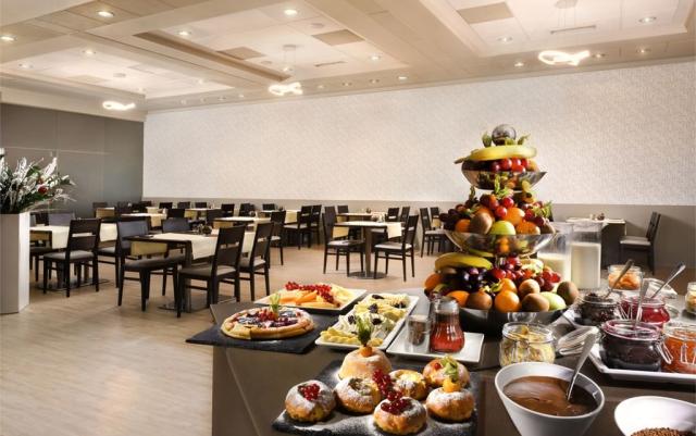 Grand hotel Jasná, Chopok, Nízké Tatry, Slovensko, Dovolená s C