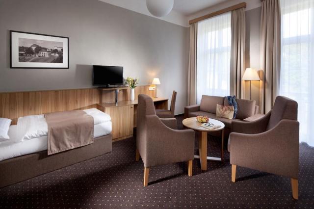 Hotel Praha, Františkovy Lázně, Česká republika: Dovolená s CK 