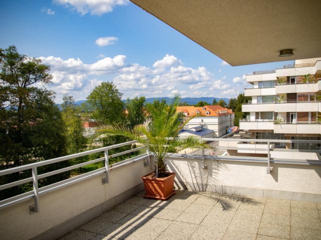 hotel Velká Fatra, Turčianské Teplice, Slovensko: Dovolená s CK