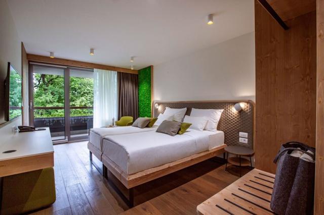 2lůžkový pokoj s výhledem do parku, Hotel Park, Bled, Slovinsko