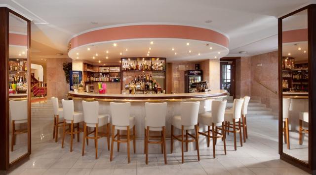 Chateau Monty SPA Resort, Mariánské Lázně, Česká republika: Dov