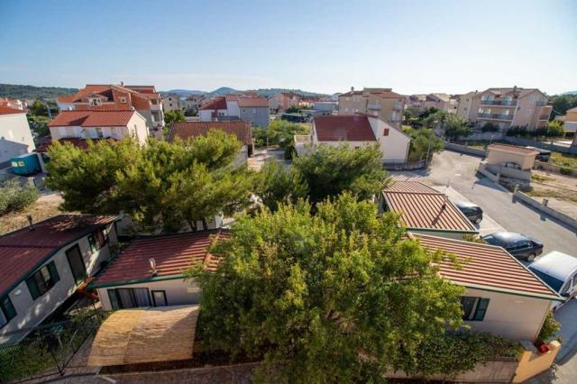Rezort Bonaca, Vodice, Dalmácie, Chorvatsko, CK 