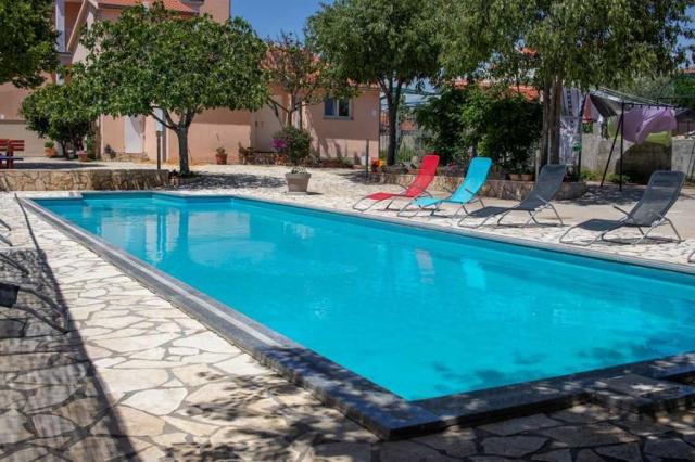 Rezort Bonaca, Vodice, Dalmácie, Chorvatsko, CK 