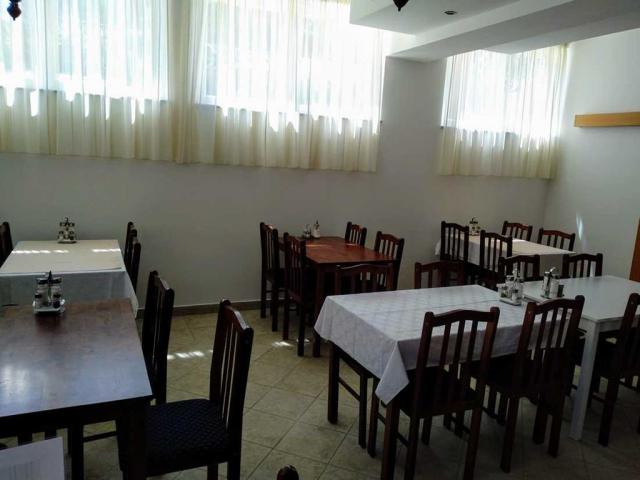 Rezort Bonaca, Vodice, Dalmácie, Chorvatsko, CK 