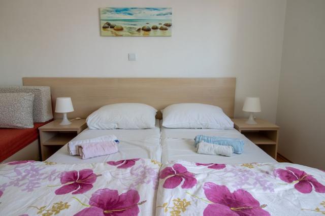 Apartmán, Rodinný rezort Bonaca, Severní Dalmácie, Srima, Vodic
