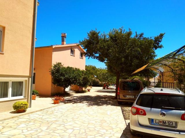 Rodinné apartmány a mobilní domky Bonaca, Vodice, Dalmácie, Cho
