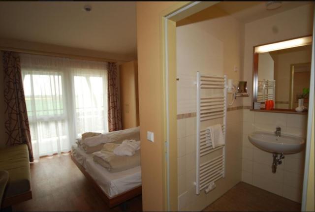 Vulkan Wellness Resort, Celldomolk, Západní Maďarsko. CK 