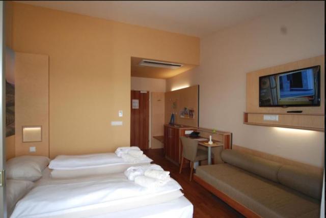 Vulkan Wellness Resort, Celldomolk, Západní Maďarsko. CK 