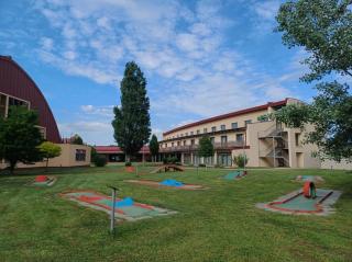Vulkán Wellness Hotel & Camping