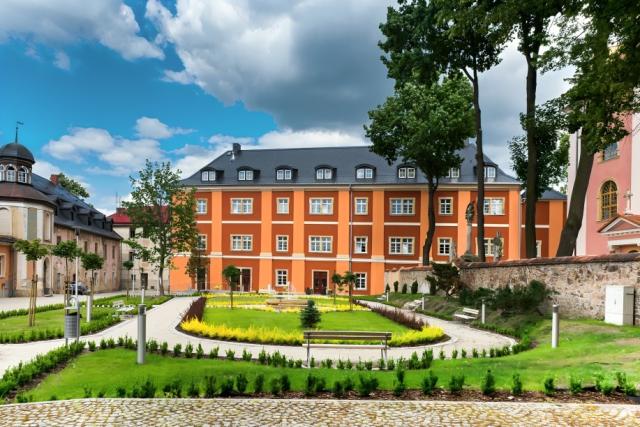 Lázeňský dům Długi Dom, Lázně Cieplice, Polsko, Dovolená s CK 