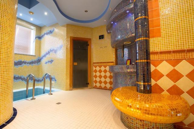 SPA & Wellness hotel Orchidea, Veľký Meder, Slovensko, Dovolená