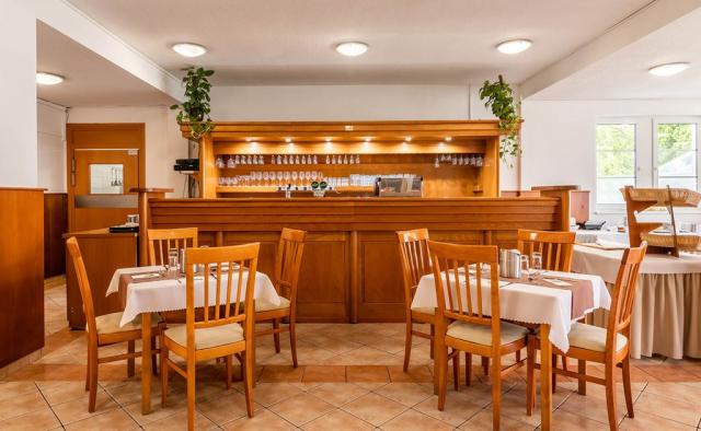 Thermal Hotel Mosonmagyaróvár, Mosonmagyaróvár, Maďarsko, CK 