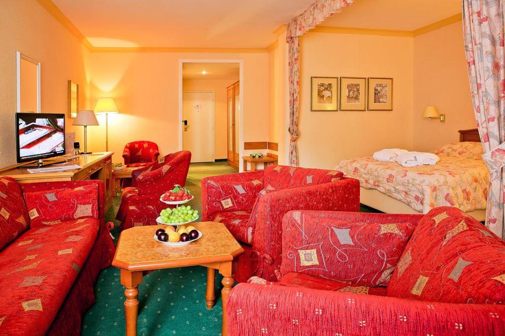 Junior Suite