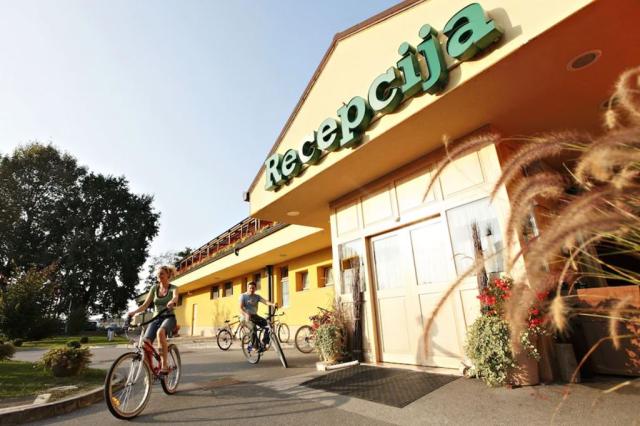 Hotel Zeleni Gaj, Terme Banovci, Slovinsko, CK 