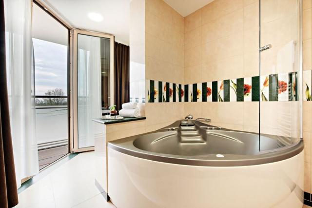 2lůžkový pokoj Prestige Comfort, Hotel Livada Prestige, Terme 3