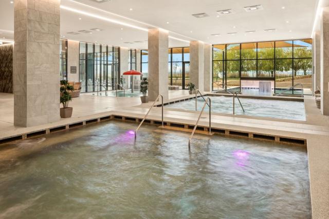 Hotel Sirius, Keszthely, Balaton, Maďarsko, CK 