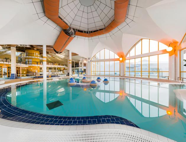 Park Inn Sarvar. Maďarsko, CK 