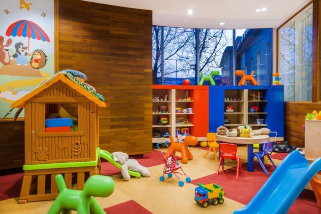 Park Inn Sarvar. Maďarsko, CK 