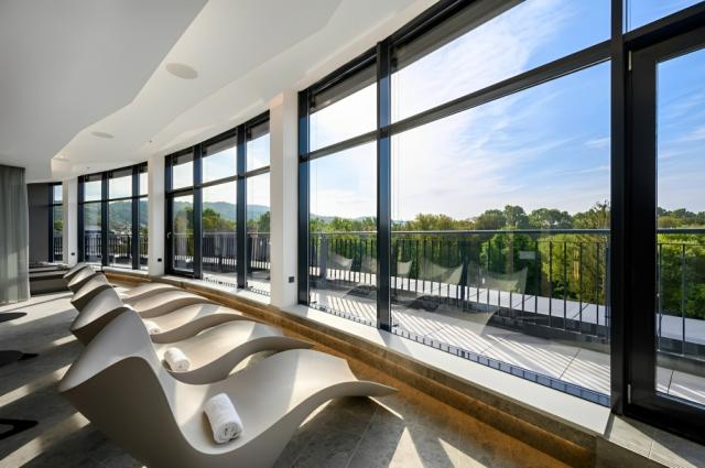 Grand Hotel Esztergom, Ostřihom, Maďarsko, CK 