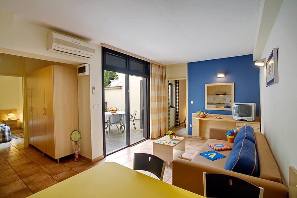 2ložnicový apartmán s balkonem / terasou (47 m2) 4+2, Valamar D